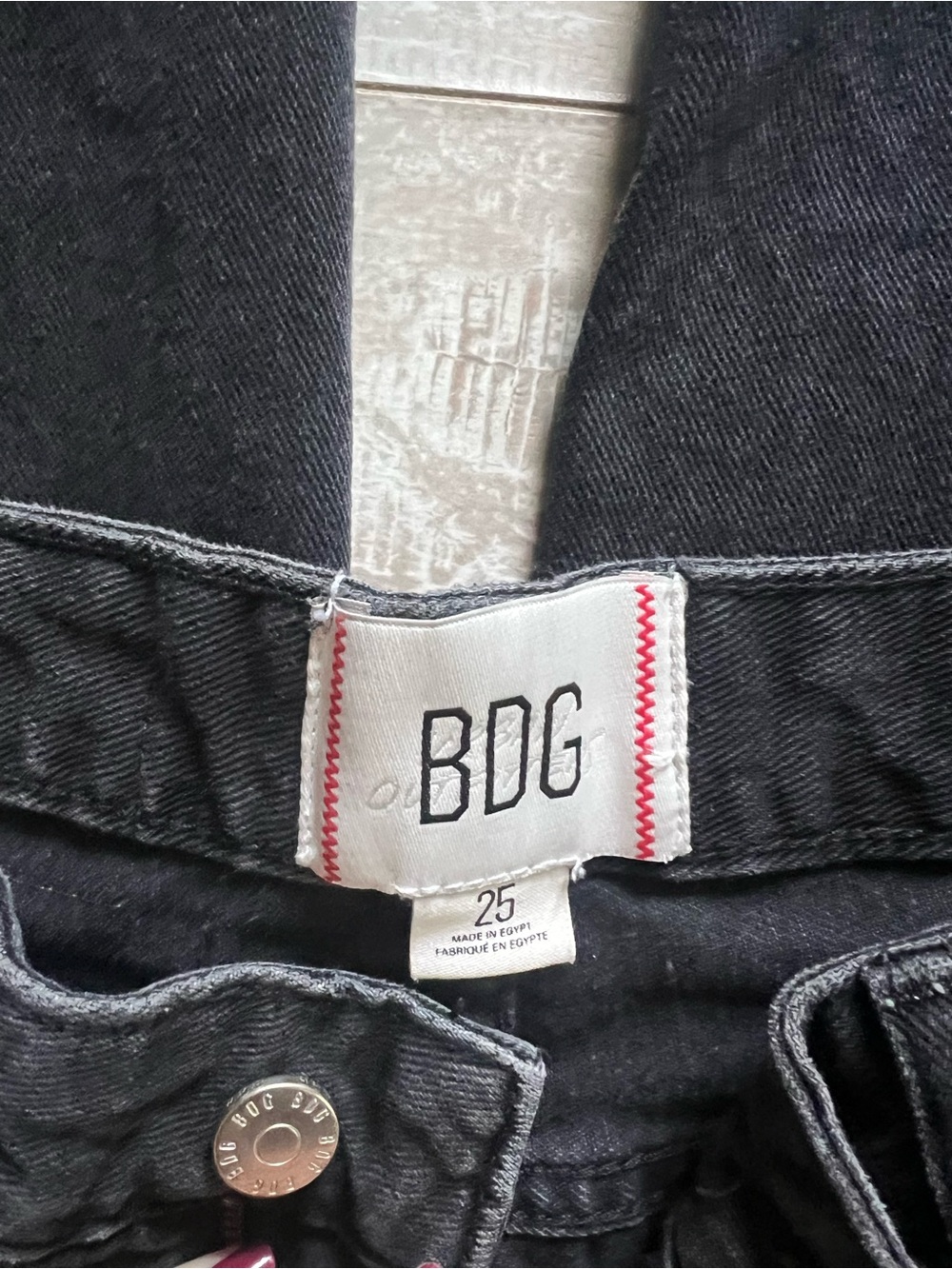 BDG Mid-Rise Wide Leg Jeans - Picture 2 of 3